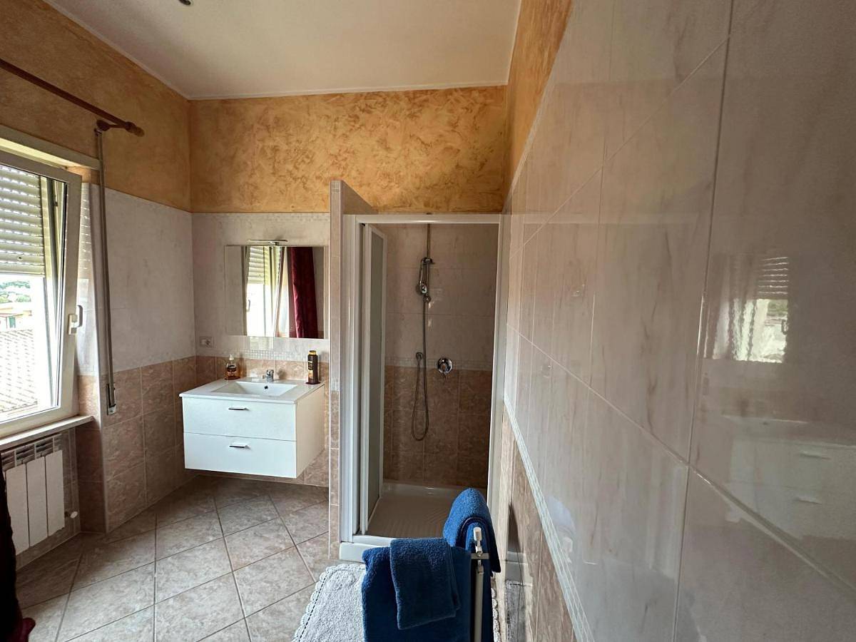 Double Room with Private Bathroom in Fiumicino, Provincia di Roma