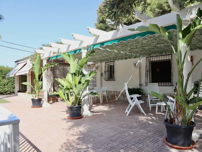 Location de vacances pour 6 personnes, avec piscine et jardin à Busot - 2