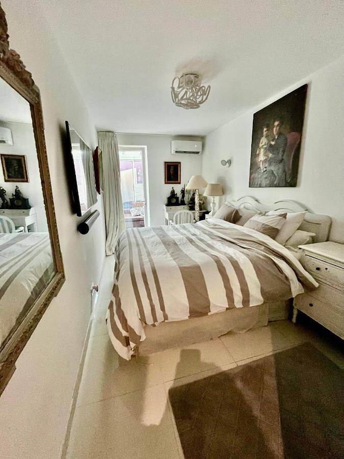 Gîte pour 6 personnes, avec jacuzzi et jardin dans Port De La Pointe Croisette - 4