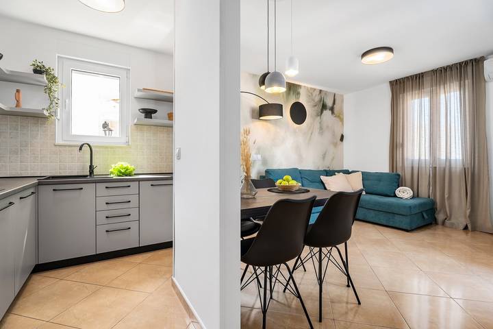 Apartament wakacyjny dla 4 osób, z Balkon/ taras w Promajna