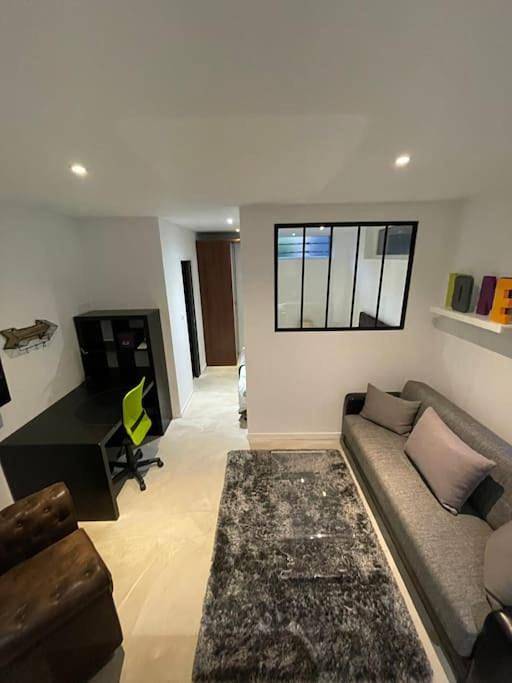 Appartement entier, Studio industriel loft neuf avec parking privé in Reichstett, Région de Strasbourg