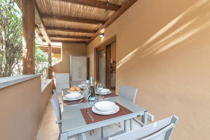 Apartament wakacyjny dla 4 osób, z Taras w Olbia