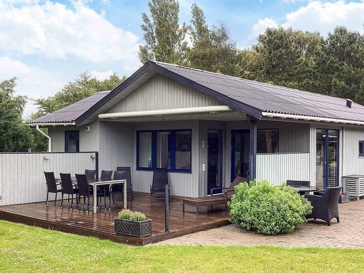 Ferienhaus für 8 Personen, mit Garten und Terrasse, mit Haustier in Lolland