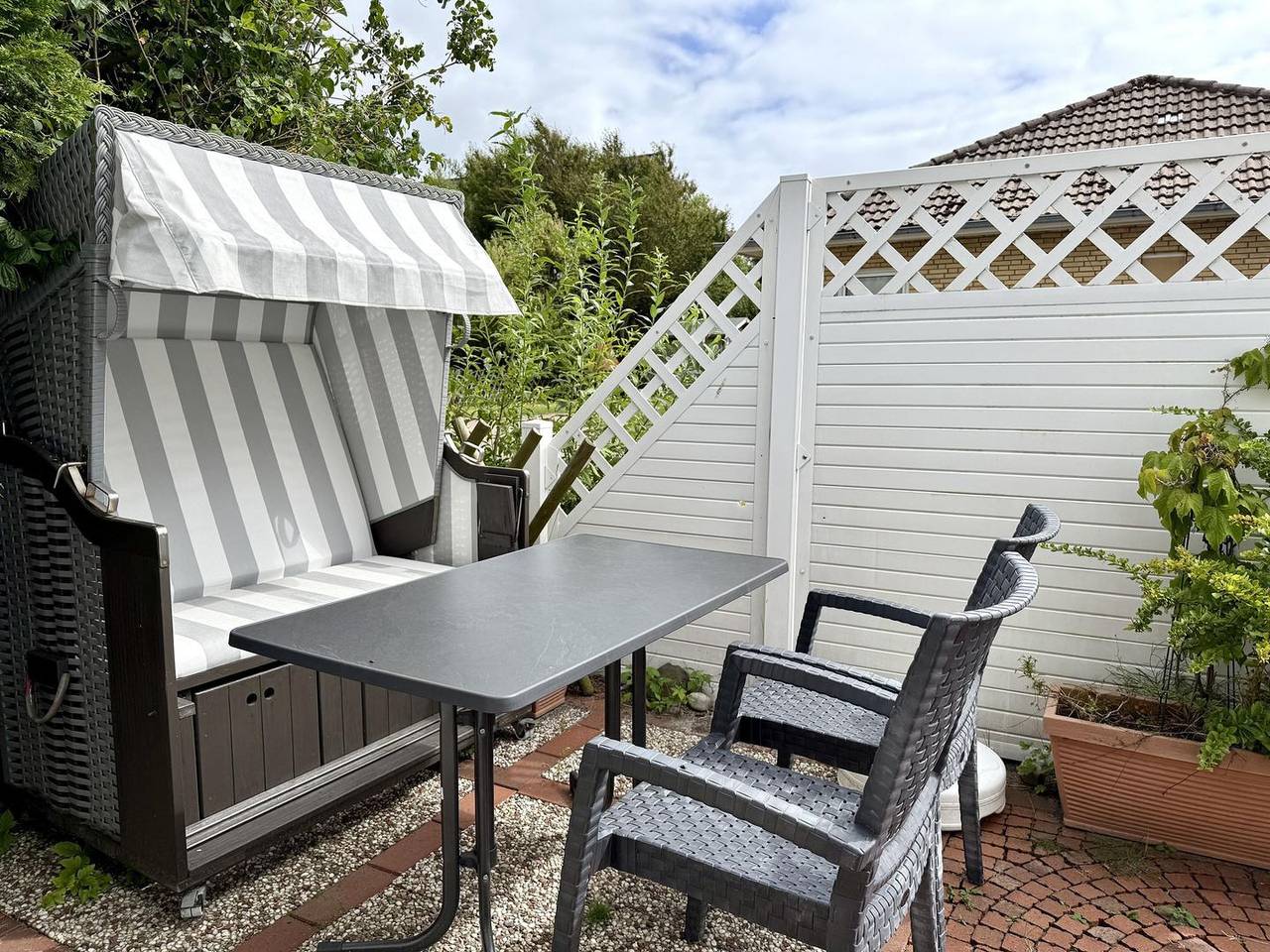 Ganze Wohnung, Gemütliche 2-Zimmer Ferienwohnung für 4 Personen, strandnah in Westerland in Westerland, Sylt (Gemeinde)