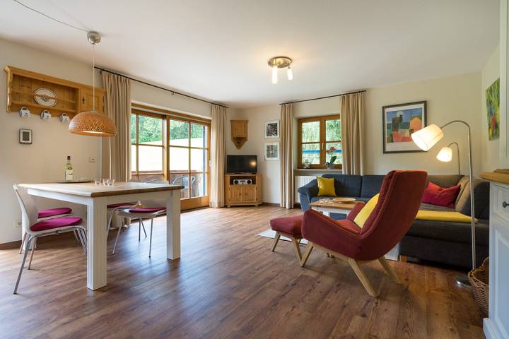 Ferienwohnung für 4 Personen, mit Balkon, kinderfreundlich in Tiefenbach (Oberstdorf) - 2