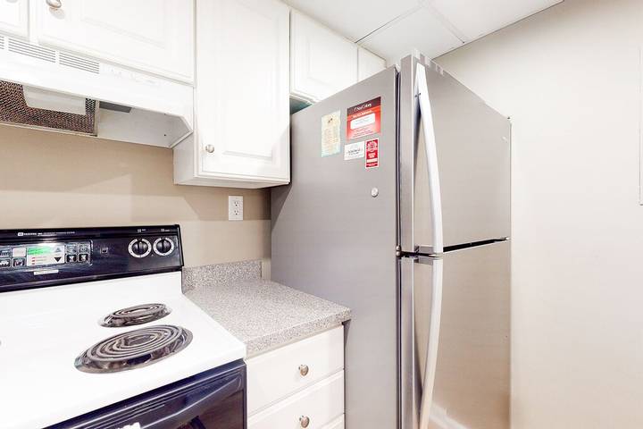 Vacation apartment for 6 people, with balcony and hot tub as well as pool and sauna in Delaware