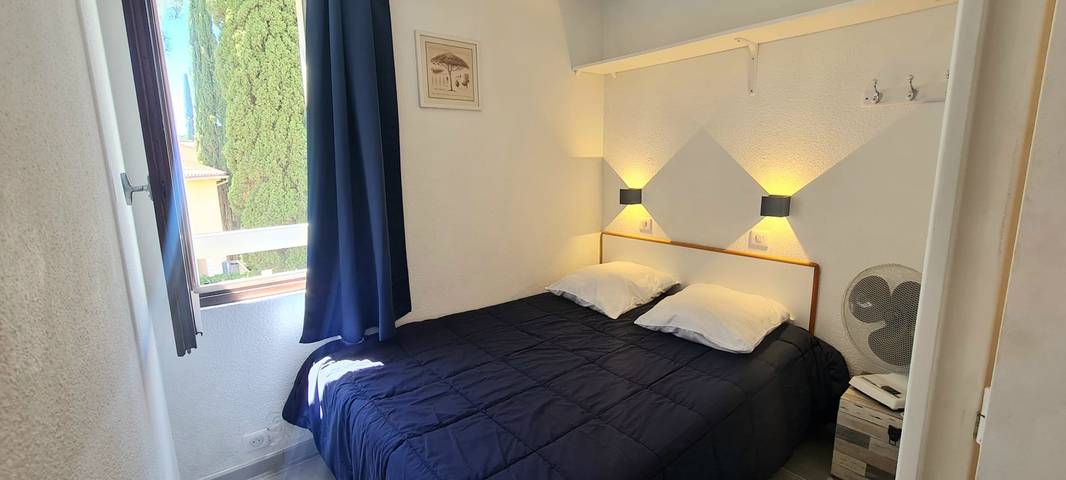 Gîte pour 6 personnes, avec piscine et balcon, adapté aux familles dans Plage Des Elephants - 3