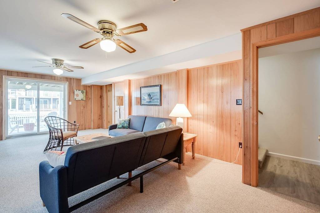 Canal Front Views, Boat Dock, Kayaks, 10\" Walk to the Beach, Free Activities inc. Golf at Bear Trap. in Fenwick Island, Sussex County (Delaware)