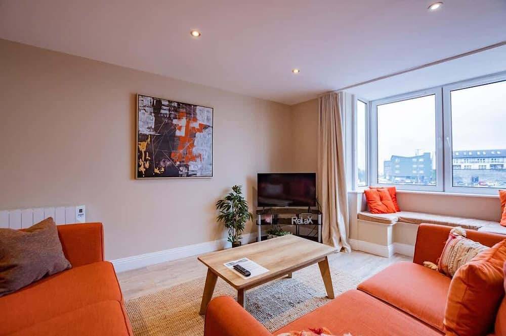 Apartment for 6 People in Eyre Square, Galway