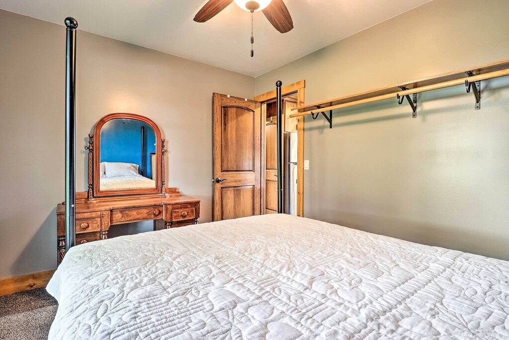 Cozy ‘Haven of Rest’ Home w/ Amish Country Views! in LaGrange County