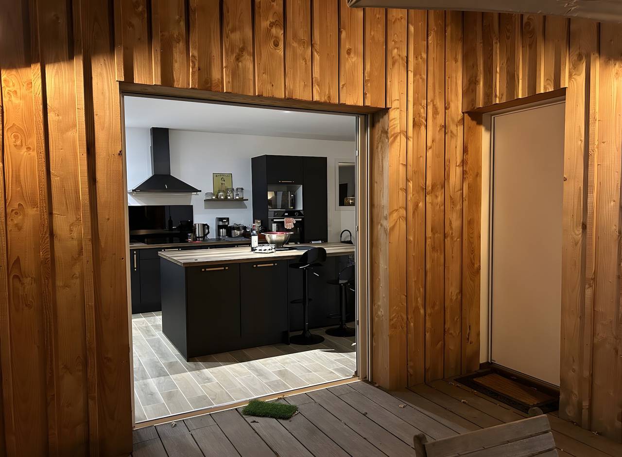 Villa Mimosa : 5 personnes, vue lac, terrasse privée et Wi-Fi in Lac de Lacanau, Lacanau