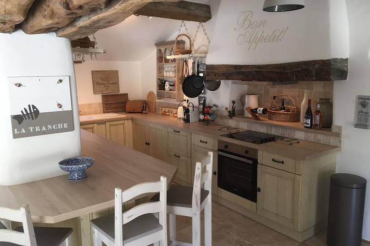 Gîte pour 10 personnes, avec jardin à Le Bernard - 3