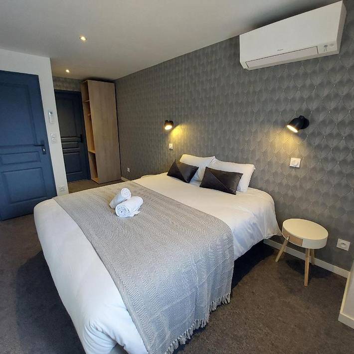 Location de vacances pour 10 personnes, avec terrasse à Les Rosiers-sur-Loire - 2