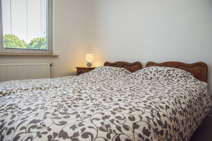 Lovely spacious house close to parks and tramway in Antwerpen, Antwerpen en omgeving