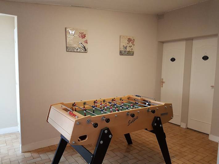 Gîte pour 12 personnes, avec terrasse, animaux acceptés