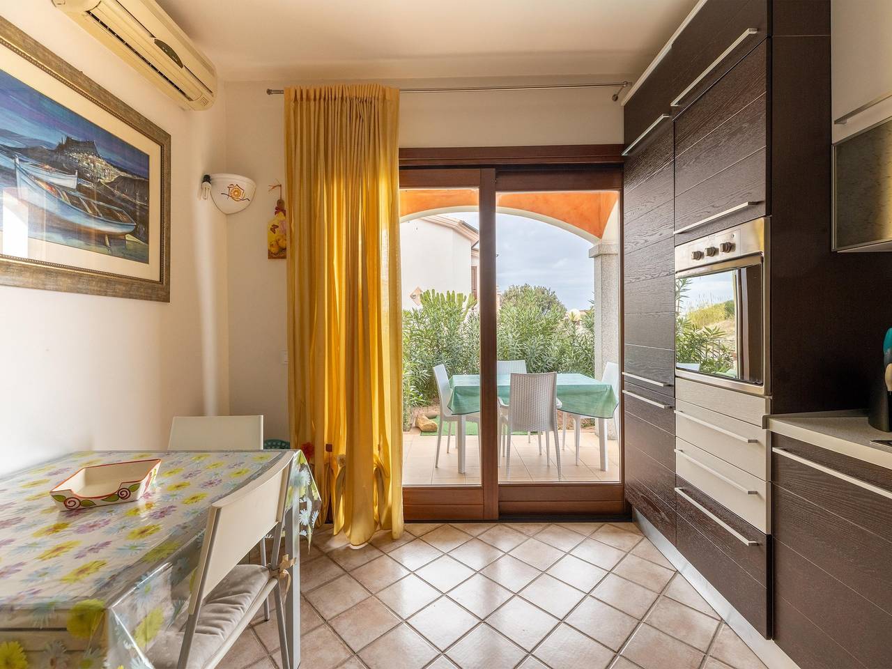 Appartamento intero, Appartamento con giardino, a 300 metri dal mare in Lu Bagnu, Castelsardo