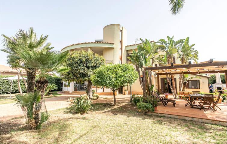 Ferienhaus für 2 Personen, mit Garten und Terrasse in Syrakus