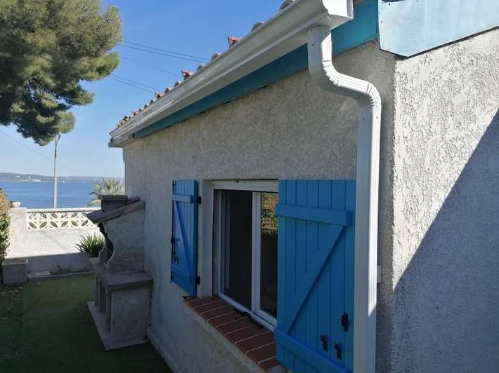 Location de vacances pour 4 personnes, avec terrasse et vue à Istres - 2