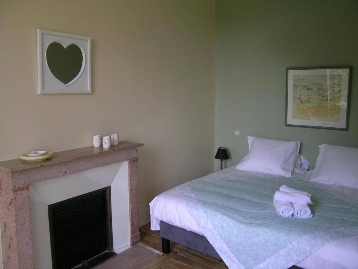 Holiday Home in Cérilly, Région de Montluçon