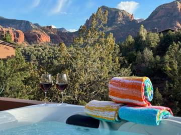 Vacation Home for 7 Guests in Sedona, Coconino National Forest, Picture 4