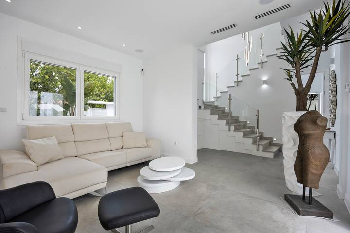 Villa 'Miami' con vistas al lago, Wi-Fi y aire acondicionado in Sancti Petri, Chiclana de la Frontera