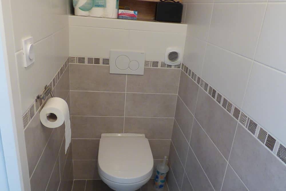 Spacious, sea view, 100m from the beach Sand End and trail \"Gr34\", in Landunvez, Brest und Umgebung