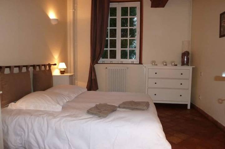 Location de vacances pour 12 personnes, avec jardin à Cottévrard - 3