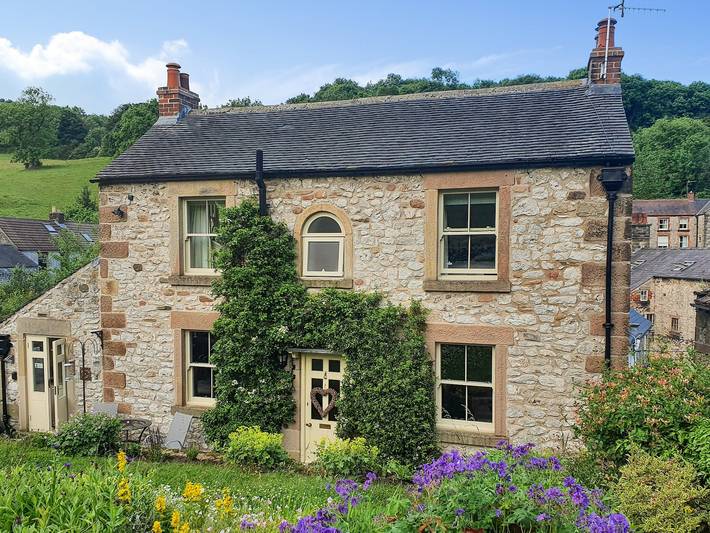 Holiday rental for 4 people, with garden in Peak District