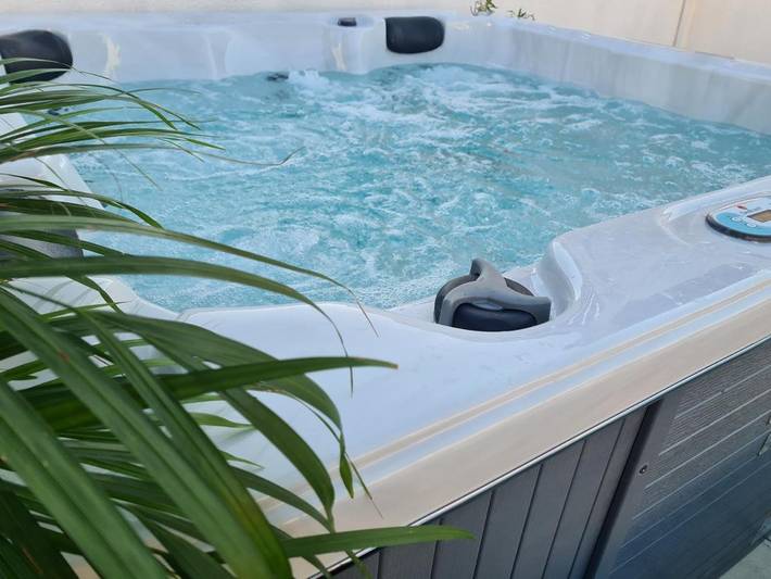 Ferienwohnung für 4 Personen, mit Terrasse und Ausblick sowie Pool in Terrasini - 3