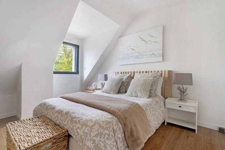 Location de vacances pour 3 personnes, avec Jardin dans Côte d’Émeraude