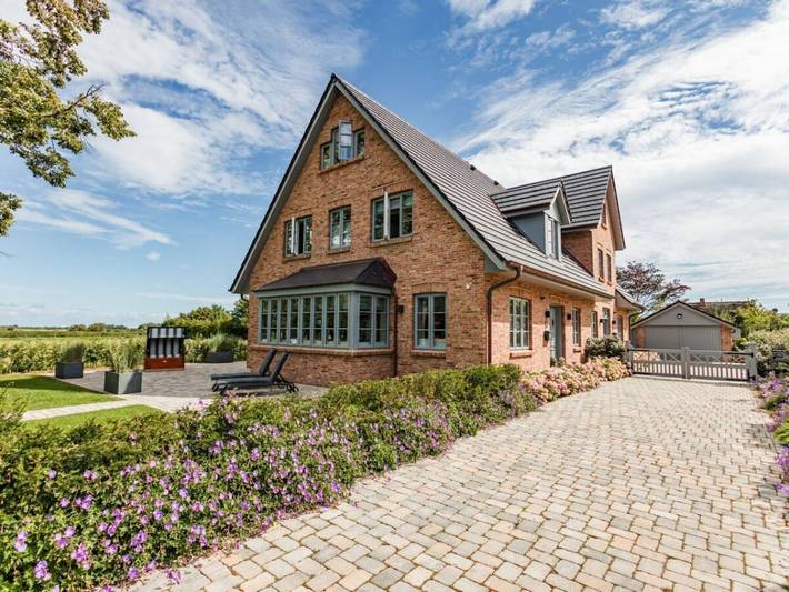 Ferienhaus für 6 Personen, mit Sauna und Garten sowie Terrasse