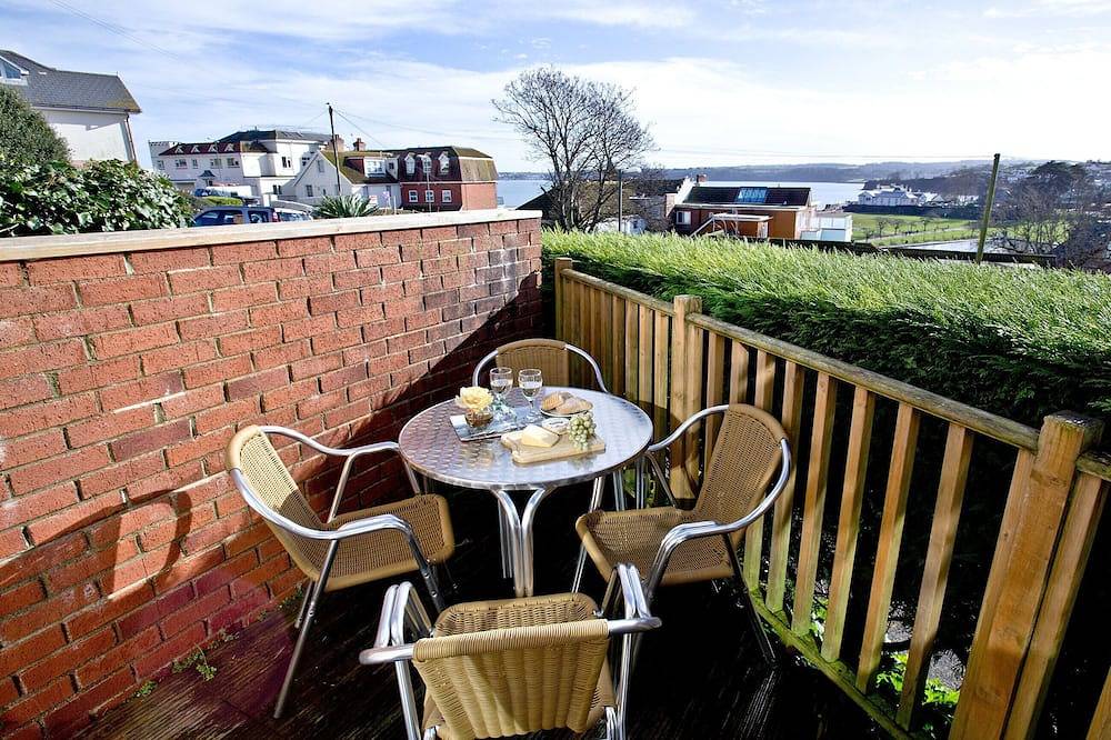 Apartment for 6 People in Paignton, Torbay