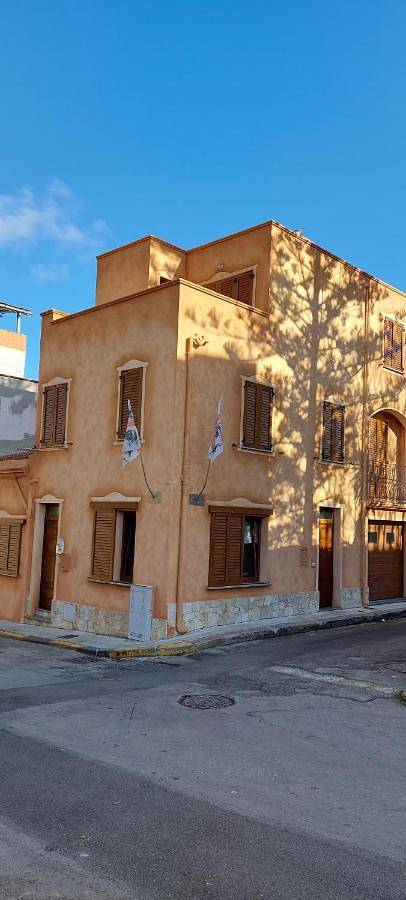 B&b per 2 persone, con Balcone e Terrazza nonché Panorama a Porto Torres