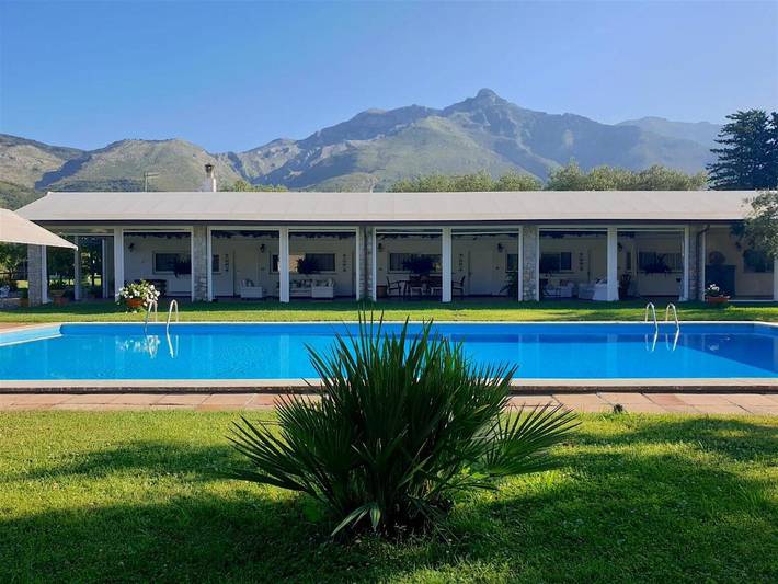 Villa für 7 Personen, mit Pool und Garten sowie Ausblick - 1