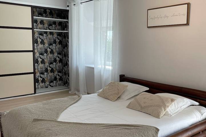 Location de vacances pour 10 personnes, avec sauna ainsi que balcon et jardin à La Fresnais - 2