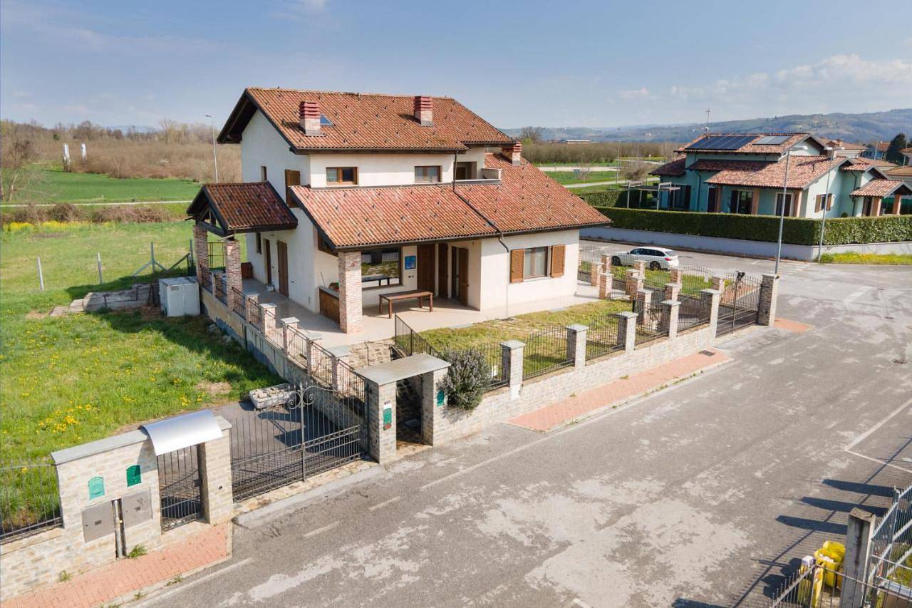 La Locanda dell'Artista Vignaiolo in Carrù, Province de Coni