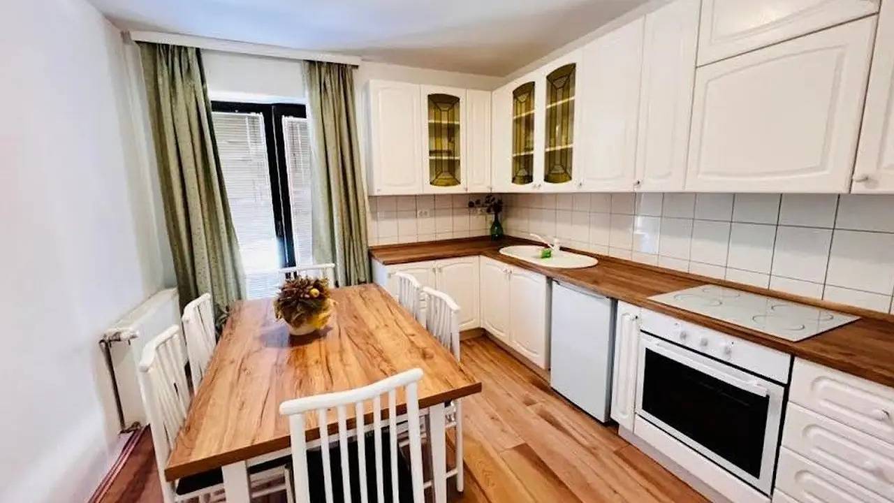 Ganze Ferienwohnung, Ferienwohnung für 6 Personen (76 m²) in Lic in Fuzine, Primorje-Gorski Kotar