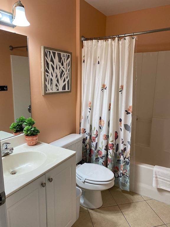 Villa for 20 people, with pool and balcony as well as hot tub in North Myrtle Beach