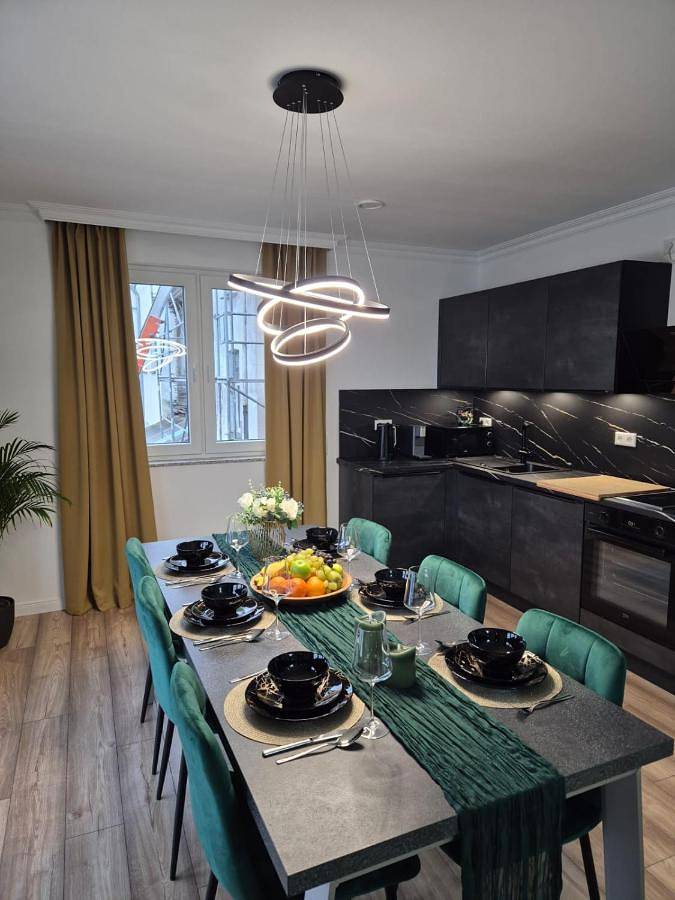Ferienwohnung für 8 Personen, mit Balkon in Dinslaken