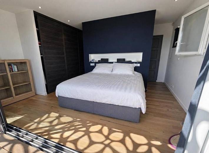 Gîte pour 8 personnes, avec Balcon et Jacuzzi ainsi que Terrasse et Piscine à Reyrieux - 3