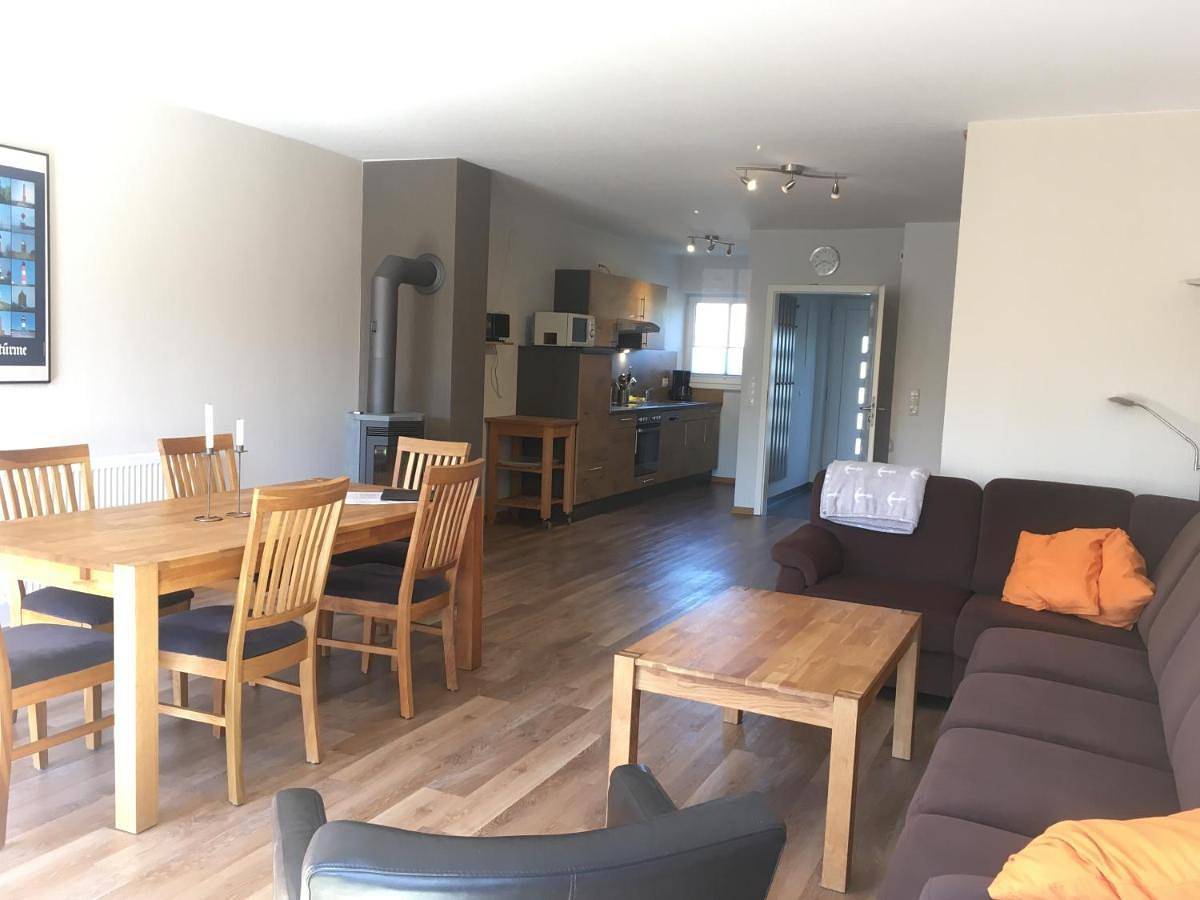 Ganze Wohnung, Dörpshus im strandnahen Bojendorf in Bojendorf, Fehmarn