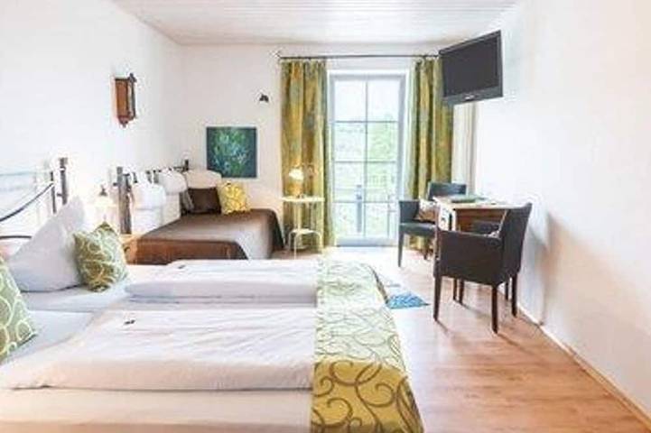 Doppelzimmer 1 - Landhaus Christmann in Sankt Martin, Südliche Weinstraße