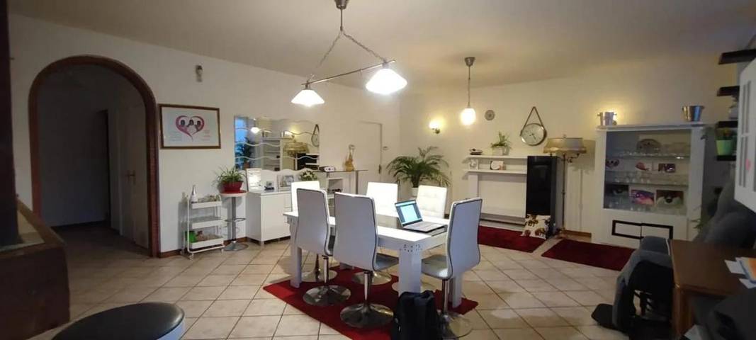 Gîte pour 5 personnes dans Thin-le-Moutier