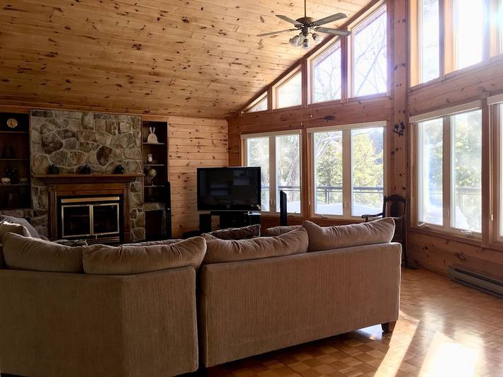 Holiday rental for 10 people, with terrace in Ontario