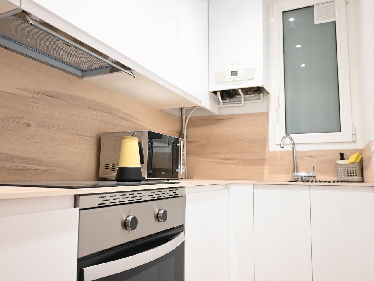 Apartamento vacacional entero, Homenfun Barcelona Avenida Diagonal in Centro Barcelona, Barcelona