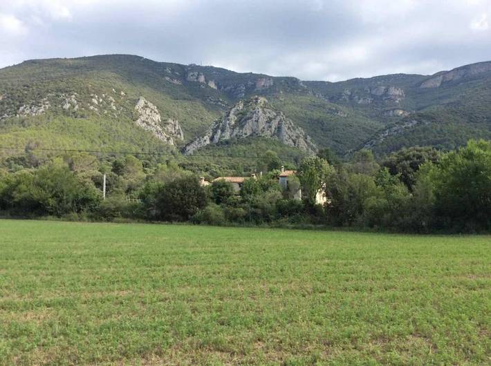Casa rural para 9 personas, con Terraza además de Jardín y Vistas en Besalú - 2