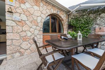 Ferienwohnung für 5 Personen in Torri del Benaco, Gardasee, Bild 1