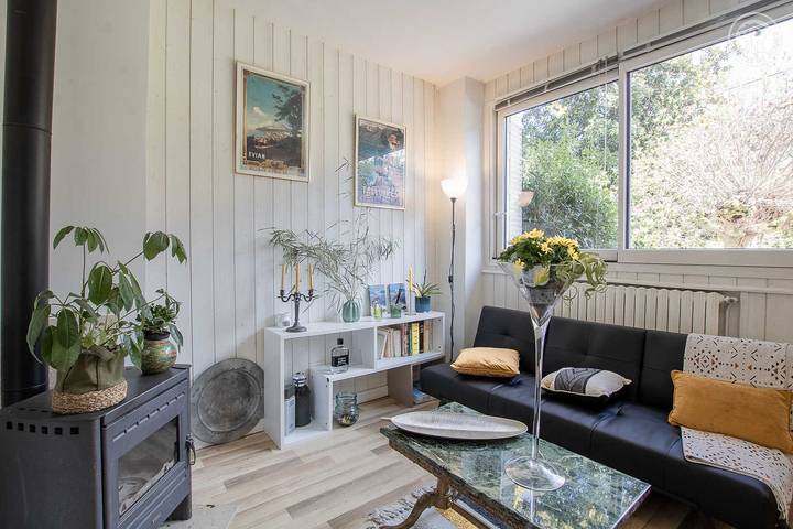 Gîte pour 4 personnes, avec jardin à Viviers-du-Lac - 3