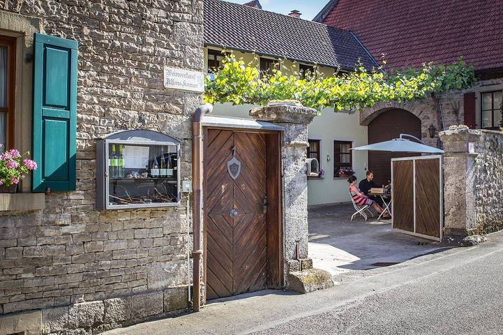 Ferienwohnung für 2 Personen, mit Garten in Dettelbach