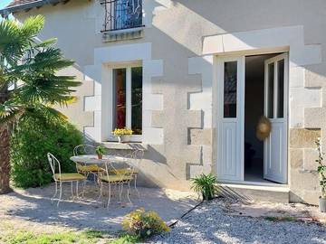 Gîte pour 4 personnes, avec terrasse et jardin à Châtillon-sur-Cher